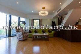 SAI KUNG Village House For Sale