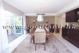 SAI KUNG Village House For Sale