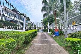 SAI KUNG Village House For Sale
