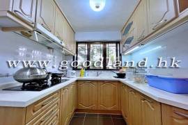 SAI KUNG Village House For Sale