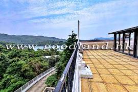 SAI KUNG Village House For Sale