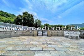 SAI KUNG Village House For Sale