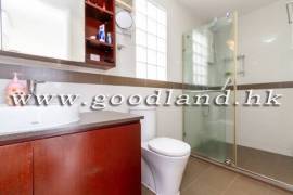 SAI KUNG Village House For Sale