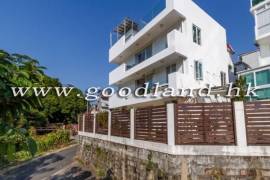 SAI KUNG Village House For Sale