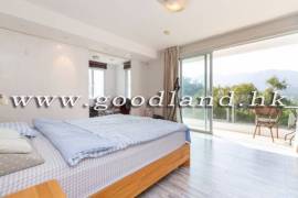 SAI KUNG Village House For Sale