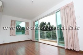 SAI KUNG Mid Level Upper Duplex For Sale | Greenery View & 3 Bedrooms