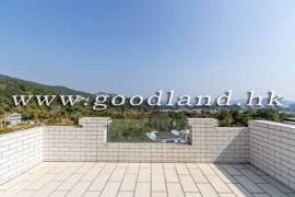 SAI KUNG Village House For Sale