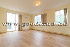 Sai Kung Village House for Sale with Green View &amp; Front Yard