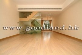 Clear Water Bay Villa for Sale & Rent with Communal Pool