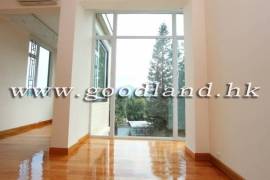 Sai Kung Village House For Sale