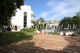 Sai Kung Village House For Sale