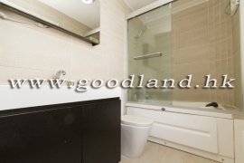 SAI KUNG Village House For Sale | Expat Community, Lawn Garden & Communal Pool