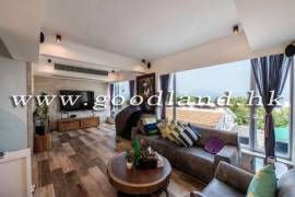 Clear Water Bay Villa For Sale