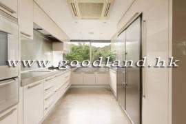 Clear Water Bay Villa For Sale