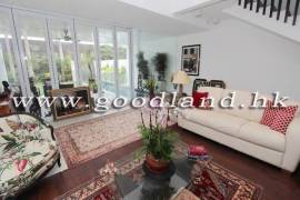 Clear Water Bay Villa For Sale