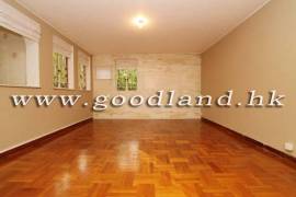 Clear Water Bay Villa For Sale