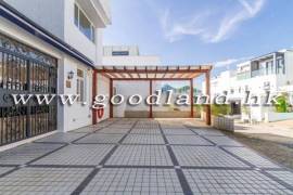Clear Water Bay Villa For Sale