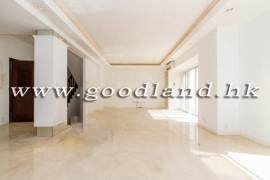 Clear Water Bay Villa For Sale