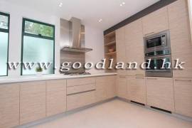 Clear Water Bay Villa For Sale