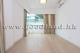 Clear Water Bay Villa For Sale
