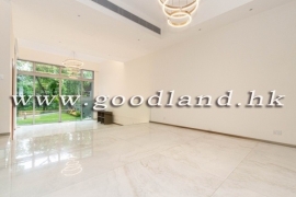 SAI KUNG Prestigious Villa with Greenery View For Sale