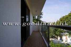 CLEAR WATER BAY Village House with Lawn Garden, Sea and Greenery View For Rent
