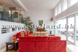 Clear Water Bay Villa For Sale