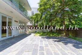 CLEAR WATER BAY Village House with Huge Garden and Mountain View For Rent