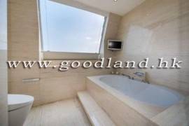 Clear Water Bay Villa For Sale