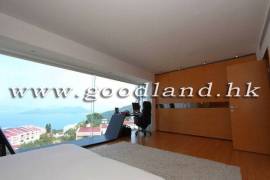 Clear Water Bay Villa For Sale