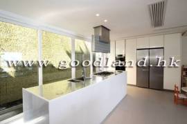Clear Water Bay Villa For Sale