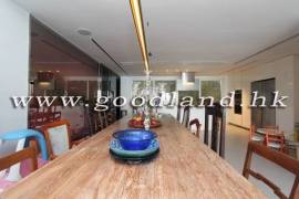 Clear Water Bay Villa For Sale