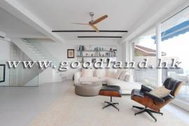 Clear Water Bay Villa For Sale