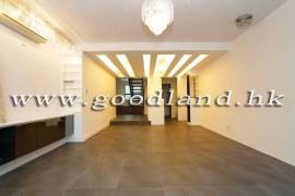 Clear Water Bay Villa For Sale