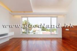 Clear Water Bay Villa For Sale