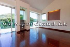 Clear Water Bay Villa For Sale