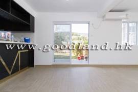 CLEAR WATER BAY Detached Village House with New Renovation and Garden For Rent