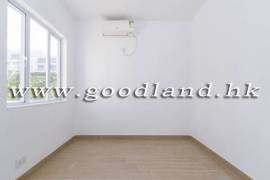CLEAR WATER BAY Detached Village House with New Renovation and Garden For Rent