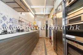 Sai Kung Hebe Villa For Sale