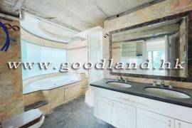 Clear Water Bay Villa For Sale