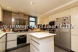 Clear Water Bay Villa For Sale
