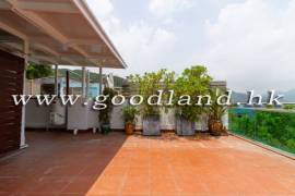 CLEAR WATER BAY Village House with Sea and Greenery Views For Rent