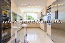 Clear Water Bay Villa For Sale