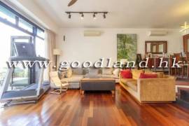 Clear Water Bay Villa For Sale
