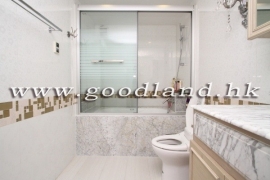 Renovated Clear Water Bay Villa With Communal Pool For Sale