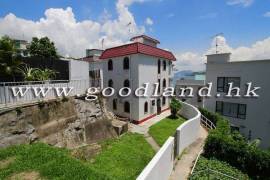 CLEAR WATER BAY Fully Detached Village House with Huge Garden and Sea View For Rent