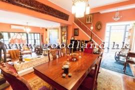 Clear Water Bay Villa For Sale