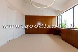 Clear Water Bay Villa For Sale