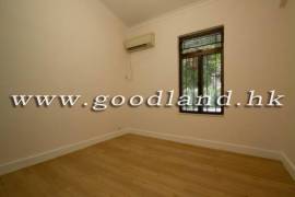 Clear Water Bay Villa For Sale