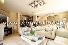 Clear Water Bay Villa For Sale